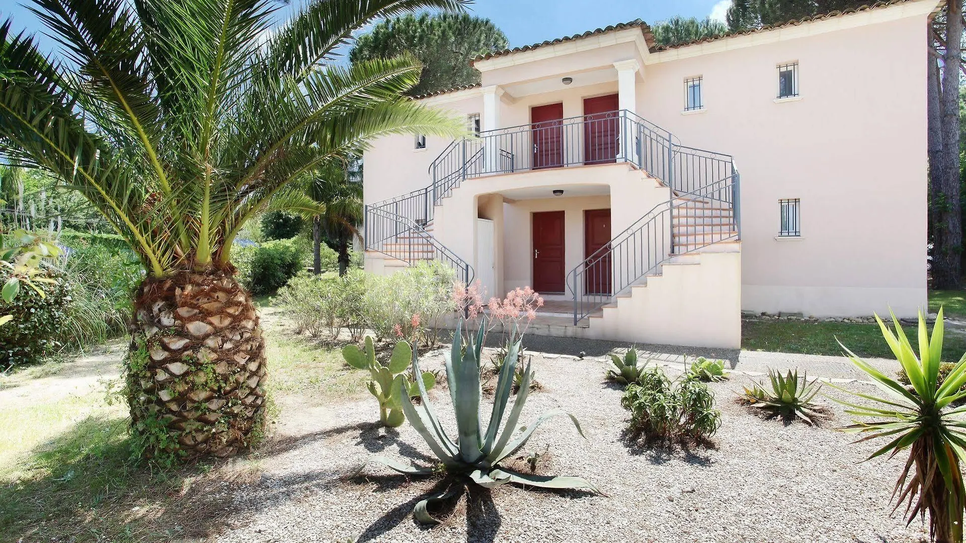Odalys Residence Clos Bonaventure Gassin Hotel
